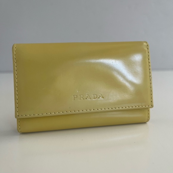 Auth VTG PRADA Patent Leather Key Holder - Picture 1 of 10